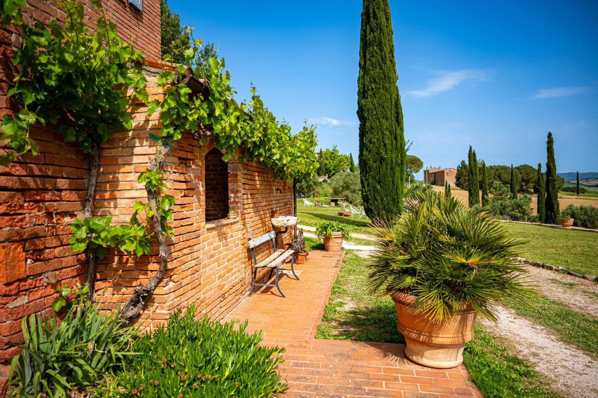 Agriturismo Poggio Antico Binami ภายนอก รูปภาพ