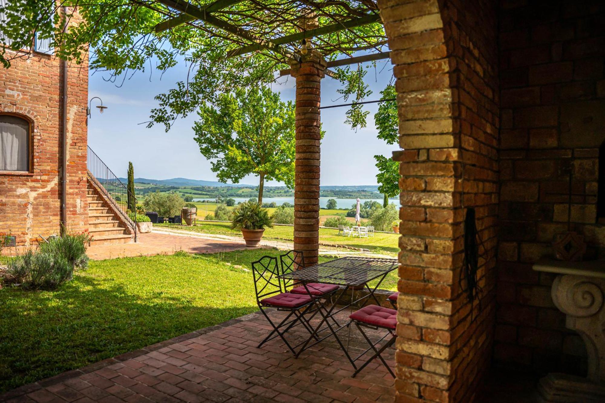 Agriturismo Poggio Antico Binami ภายนอก รูปภาพ